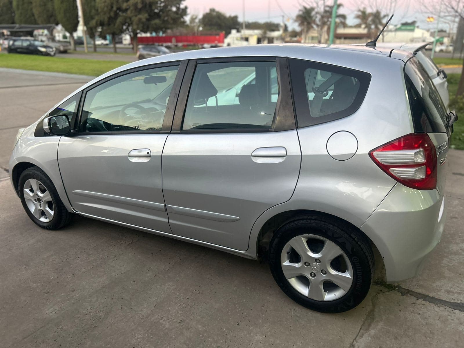 Honda Fit Lx - 1.4, foto 3 de 7