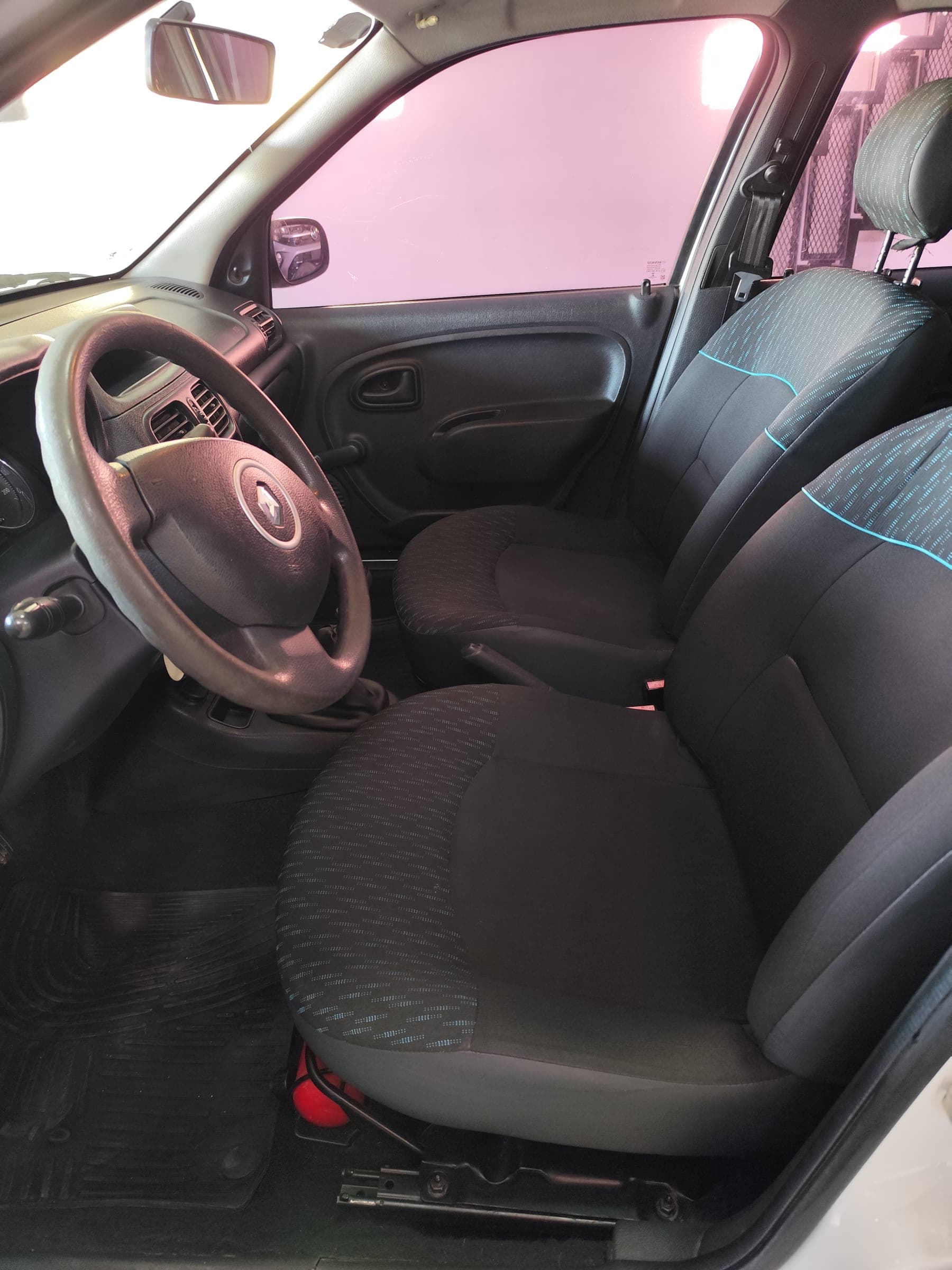Renault Clio Mio confort, foto 9 de 12
