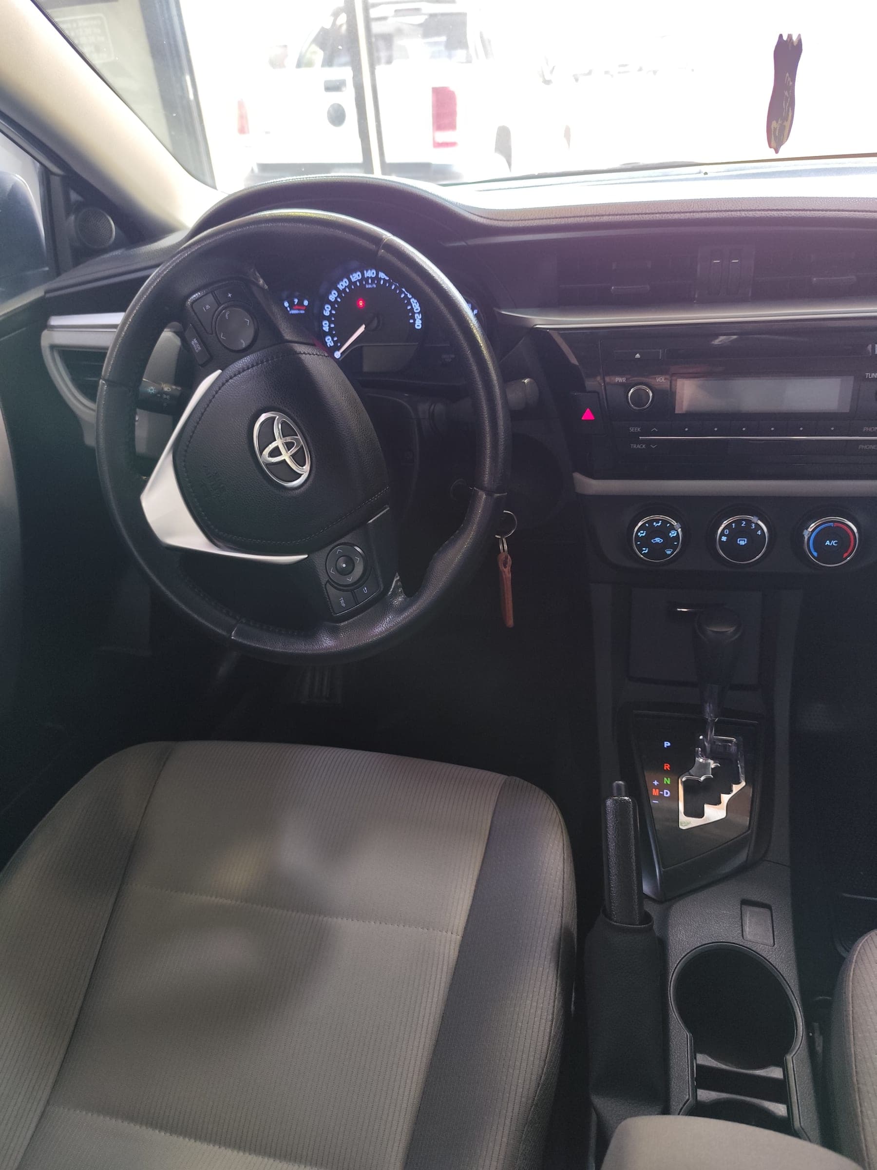 Toyota Corolla XLI, foto 12 de 13