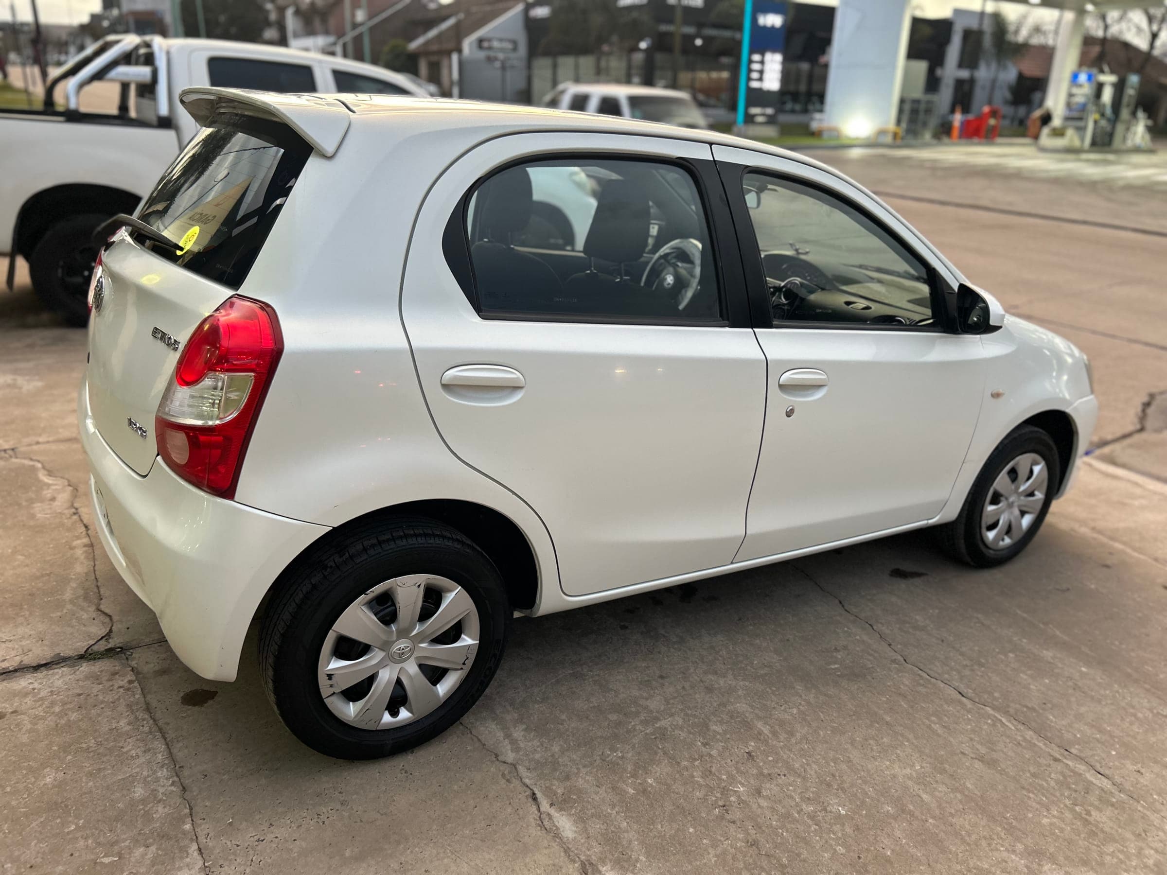 Toyota Etios Xs, foto 5 de 8